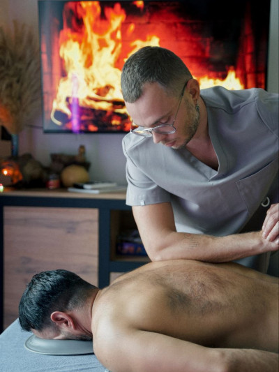 Частный массажист Игорь 