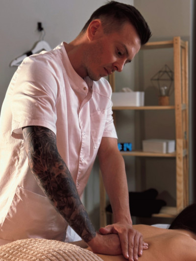 Частный массажист Максим 