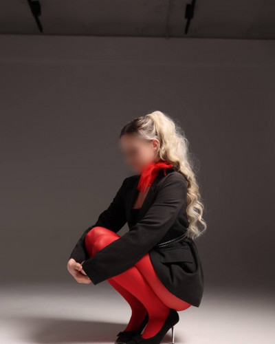 Частная массажистка Милана, 27 лет, Санкт-Петербург - фото 1