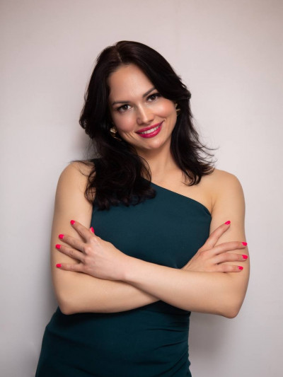 Частная массажистка Аура 