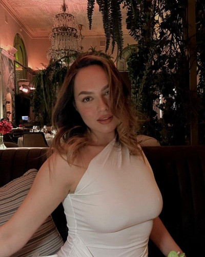 Частная массажистка Полина, 28 лет, Москва - фото 1