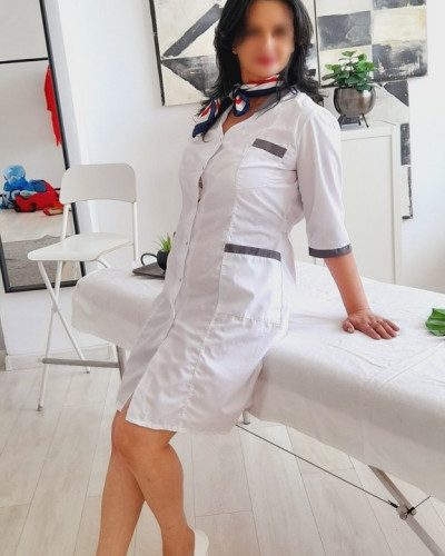Частная массажистка Дина, 44 года, Москва - фото 1